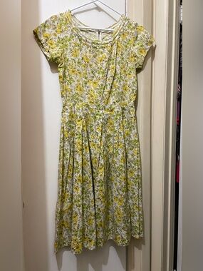 Gorgeous 40s cotton dress